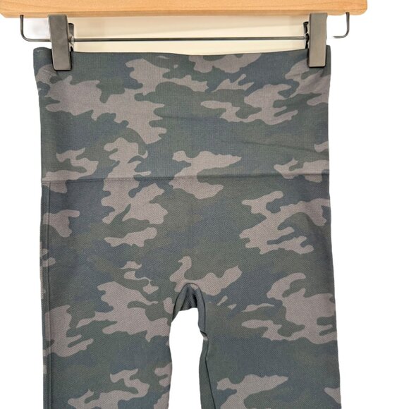 SPANX Black Camo Leggings NWT - Picture 8 of 10